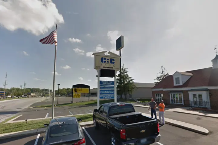 TCC Troy N Lincoln Dr (Verizon)