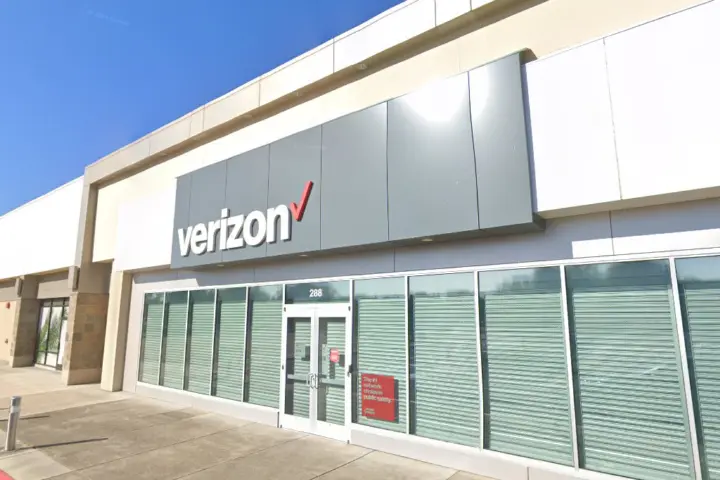 Valley River (Verizon)