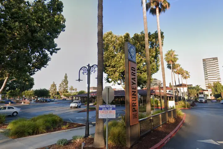 Victra Campbell S Bascom Ave (Verizon)