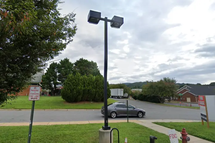 Victra Charlottesville (Verizon)