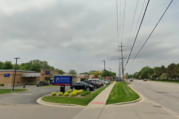Victra Chesterfield 23 Mile Rd (Verizon)
