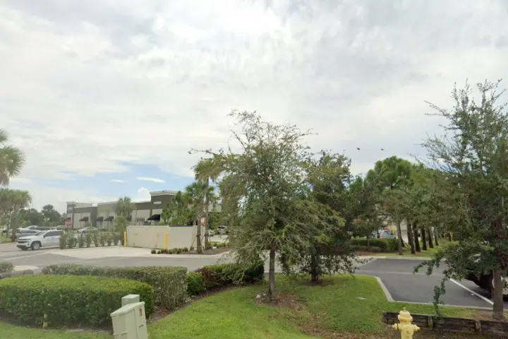 Victra Ft Myers Corporate Commerce (Verizon)