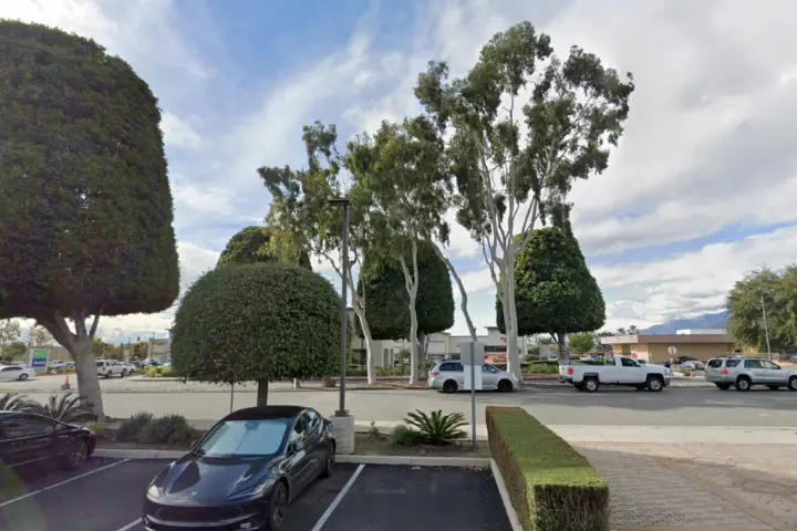Victra Glendora (Verizon)