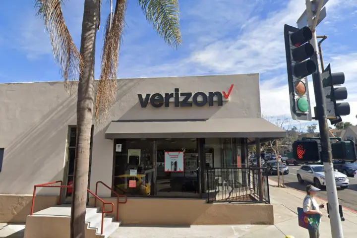 Victra La Jolla Pearl St (Verizon)