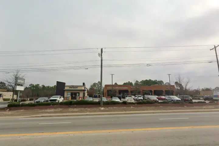 Victra Lexington S Lake Dr (Verizon)