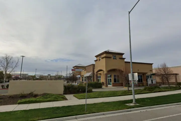 Victra Los Banos (Verizon)