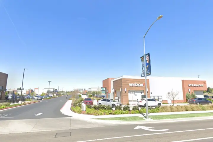Victra Merced E Yosemite Ave (Verizon)