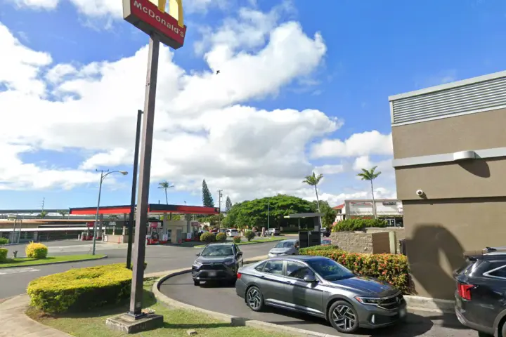 Victra Moanalua Center (Verizon)