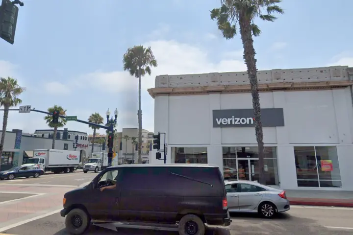 Victra Oceanside N Coast Hwy (Verizon)