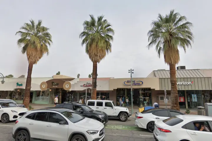 Victra Palm Springs Canyon Dr (Verizon)