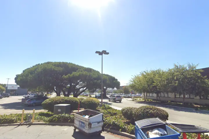 Victra Salinas (Verizon)