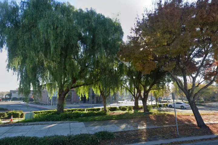 Victra Tracy Naglee Rd (Verizon)