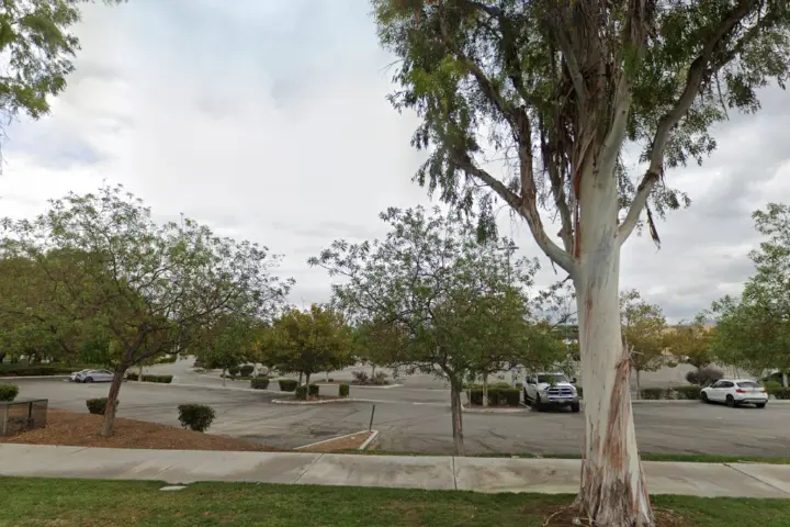 Victra Valencia Blvd (Verizon)