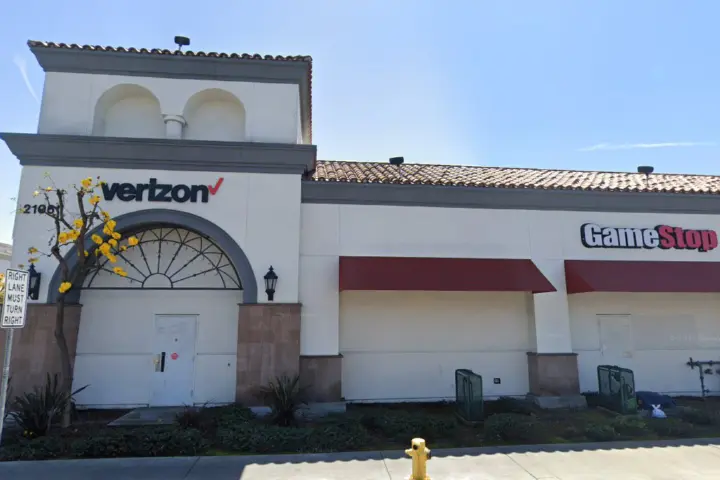 Victra Walnut Park (Verizon)