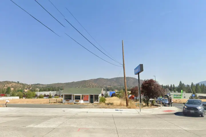Victra Yreka (Verizon)