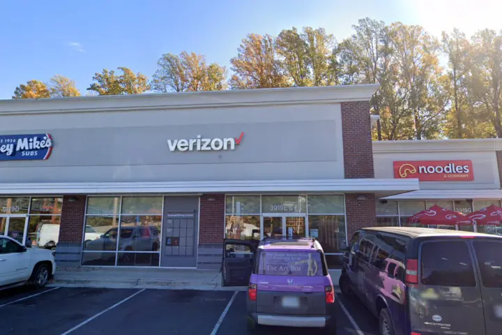 Wards Road (Verizon)