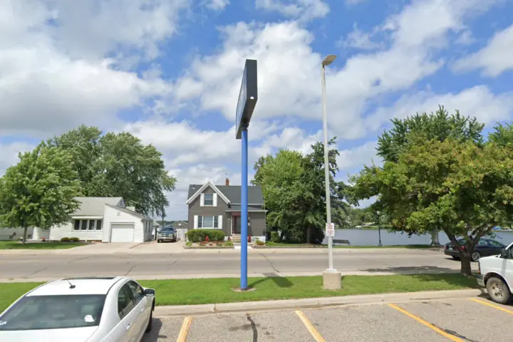 Wireless World - Albert Lea (Verizon)