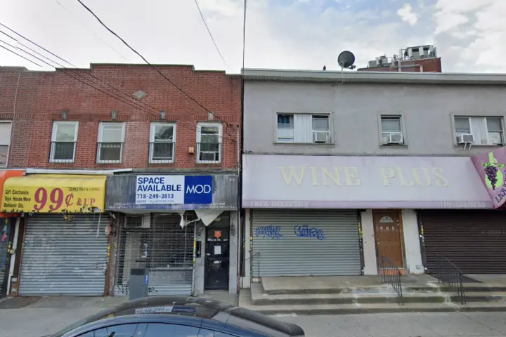 Wireless Zone Brooklyn 314 Ave U (Verizon)