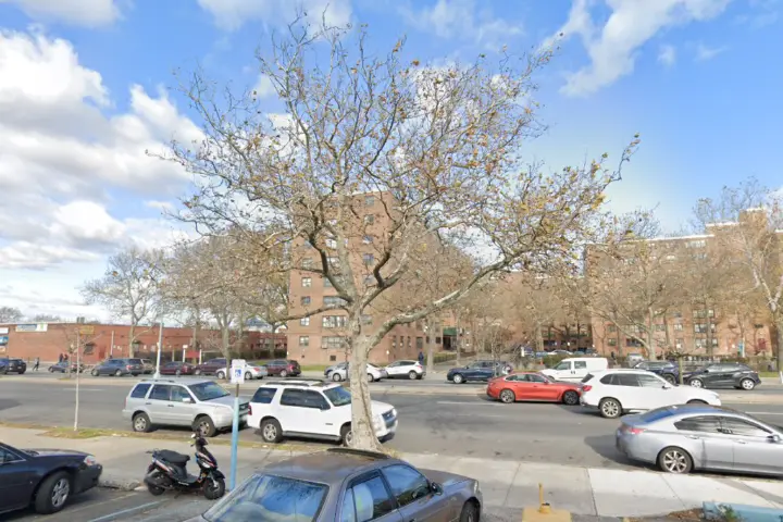 Wireless Zone Brooklyn Rockaway Pkwy (Verizon)