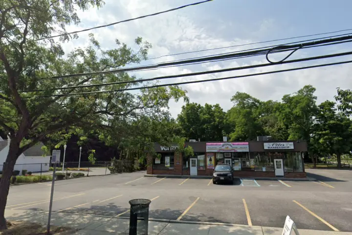 Wireless Zone Center Moriches (Verizon)