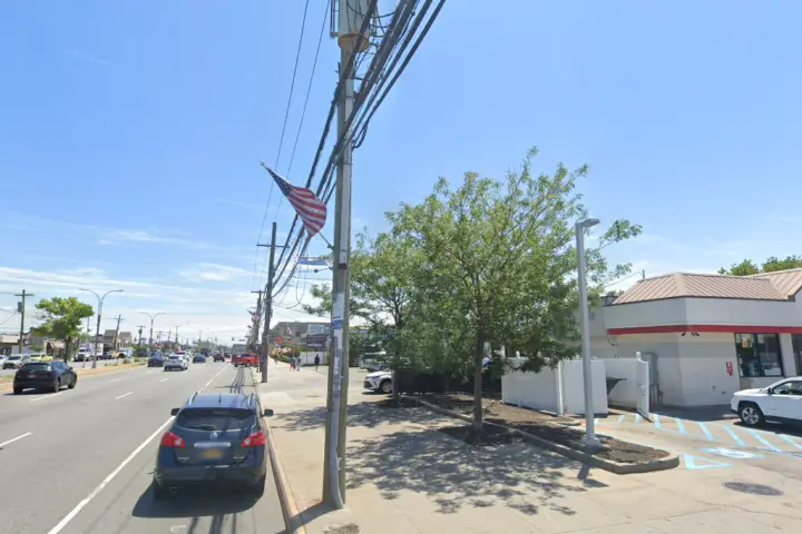 Wireless Zone Howard Beach (Verizon)