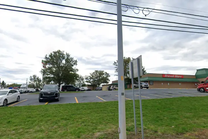 Wireless Zone Petro Carlisle (Verizon)