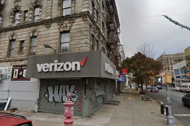 Your Wireless Brooklyn Graham Ave (Verizon)