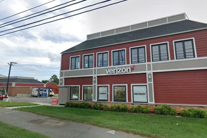 Your Wireless Derwood (Verizon)