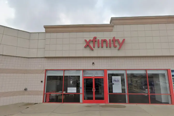 Xfinity – 1010 Fairplain Dr