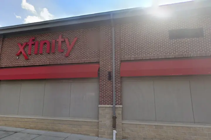 Xfinity – 10132 Reisterstown Road Suite # 20