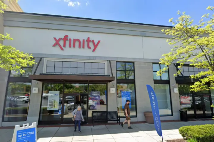 Xfinity – 106 Bartlett Avenue