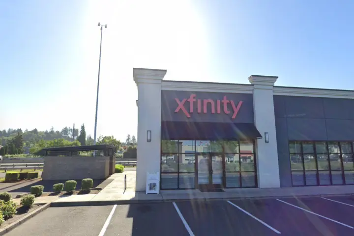 Xfinity – 1063 Valley River Way