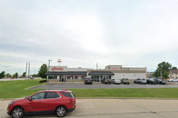 Xfinity – 108 E Barnett Av