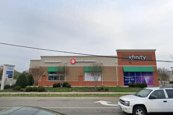 Xfinity – 11530 Midlothian Turnpike