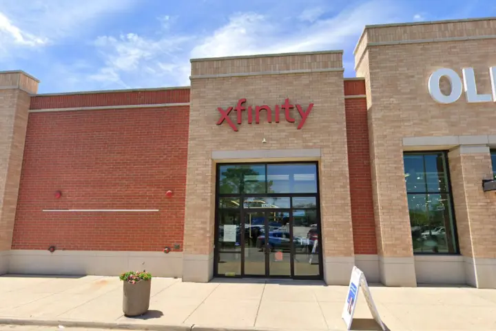 Xfinity – 11702 S. Marshfield Ave