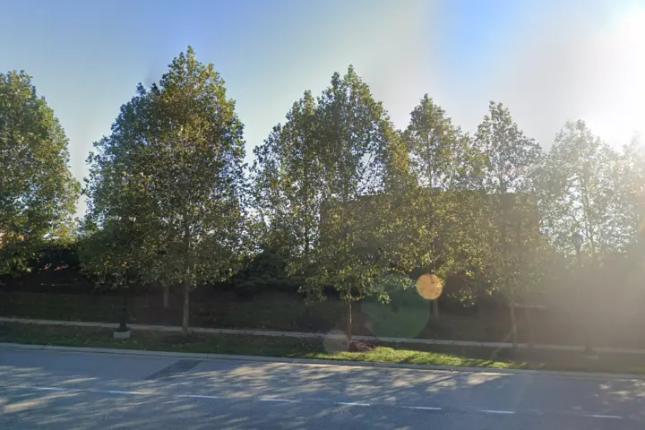 Xfinity – 12241 W Broad St Suite A