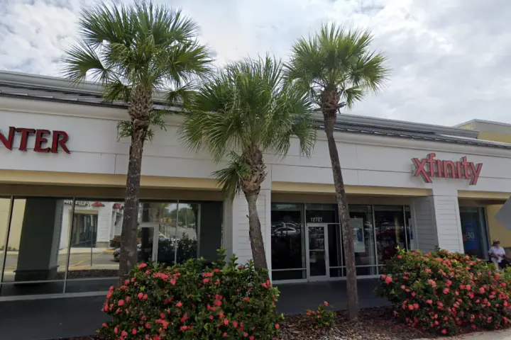 Xfinity – 12707 Tamiami Trail East