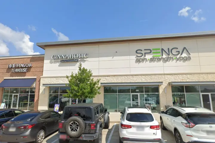 Xfinity – 13540 University Blvd