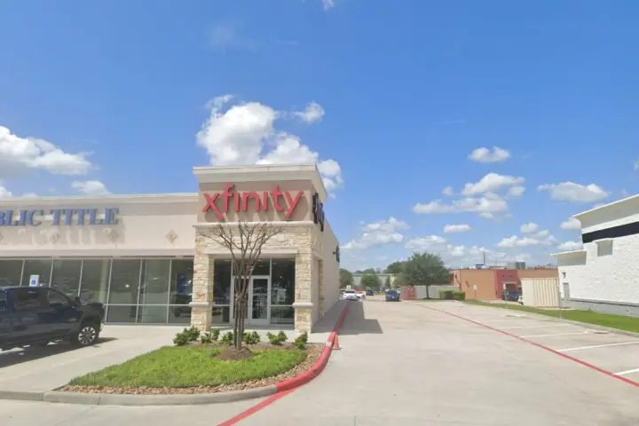 Xfinity – 14245 FM 2920 Ste 100