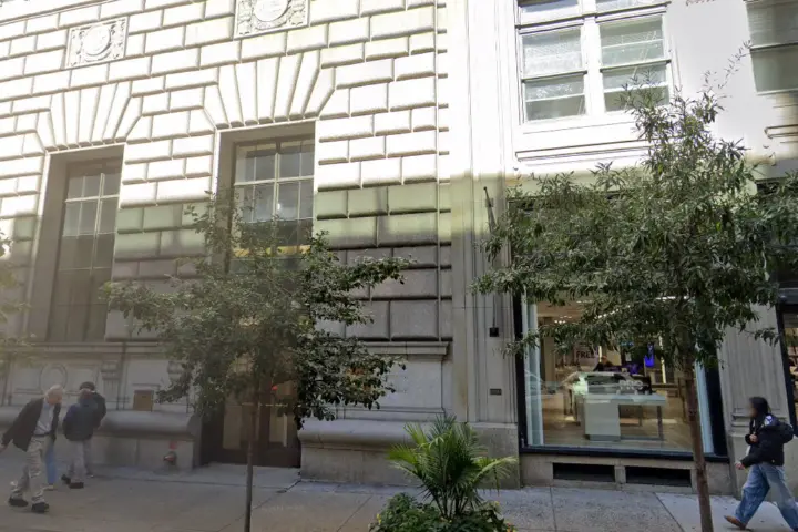 Xfinity – 1429 Walnut Street