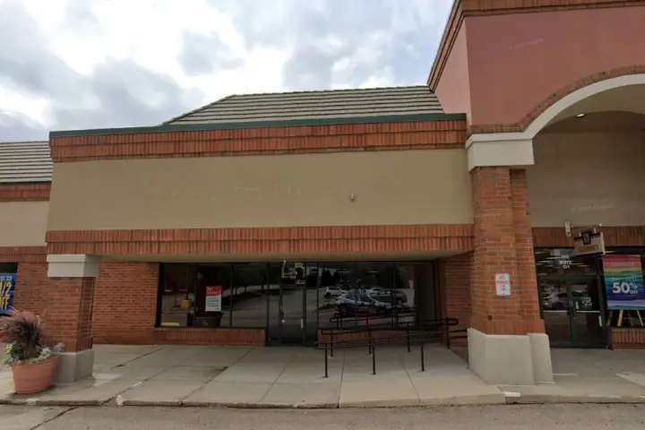 Xfinity – 152 S Gary Ave # 103