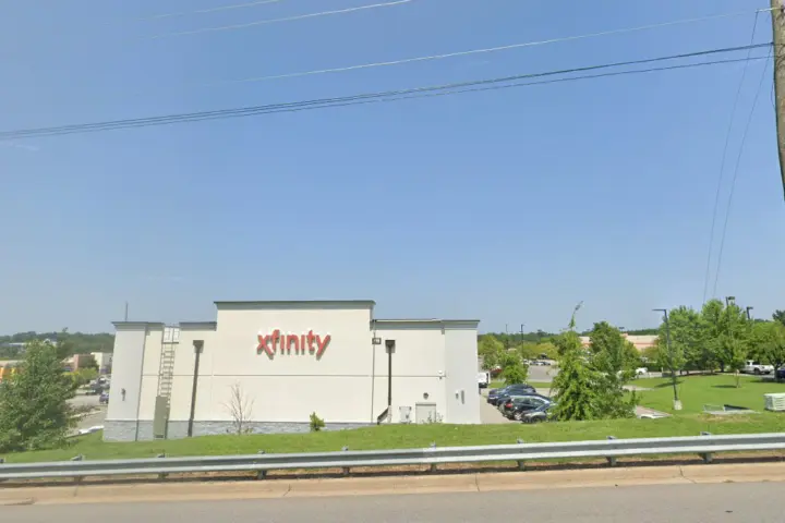 Xfinity – 158 Holt Garrison Pkway