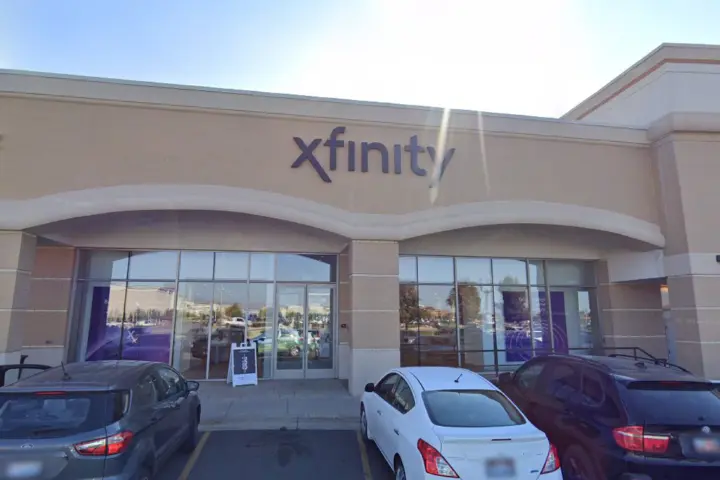 Xfinity – 184 E Winchester St # 184