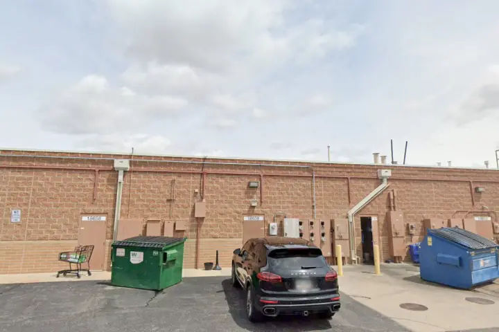 Xfinity – 18652 E Hampden Ave
