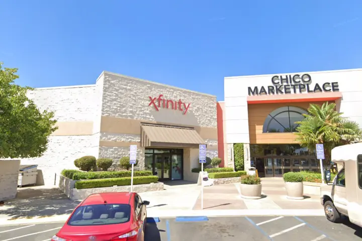 Xfinity – 1950 East 20th St Unit C319
