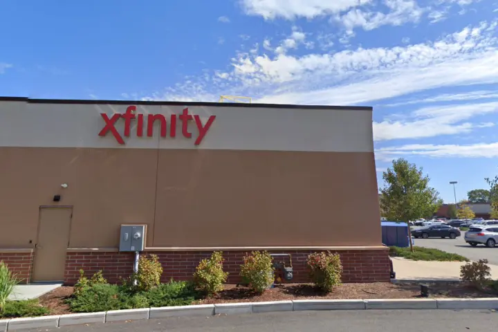 Xfinity – 199 Plain Street