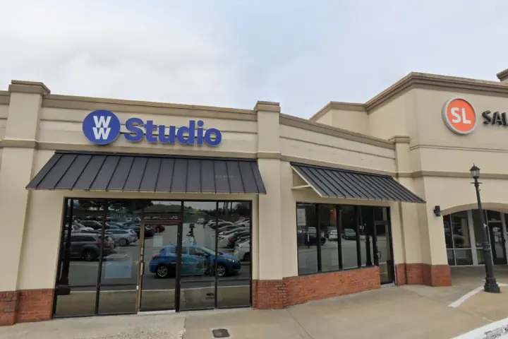 Xfinity – 2174 Henderson Mill Road Suite 12D