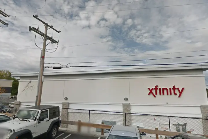 Xfinity – 219 Daniel Webster Highway