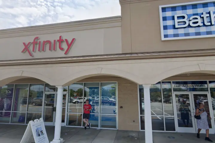 Xfinity – 222 Robert C Daniel Jr Parkway
