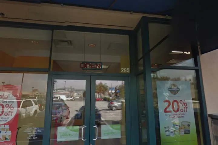 Xfinity – 2300 16th Street Suite 295